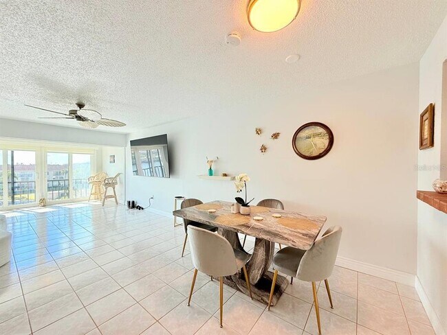 Building Photo - 19029 US Hwy 19 N