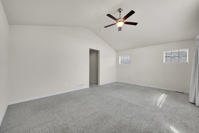 Building Photo - $2,650 - 3 Bed, 2.5 Bath Home in Co Spring...