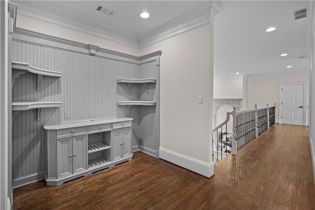 Building Photo - 8630 Moor Park Run