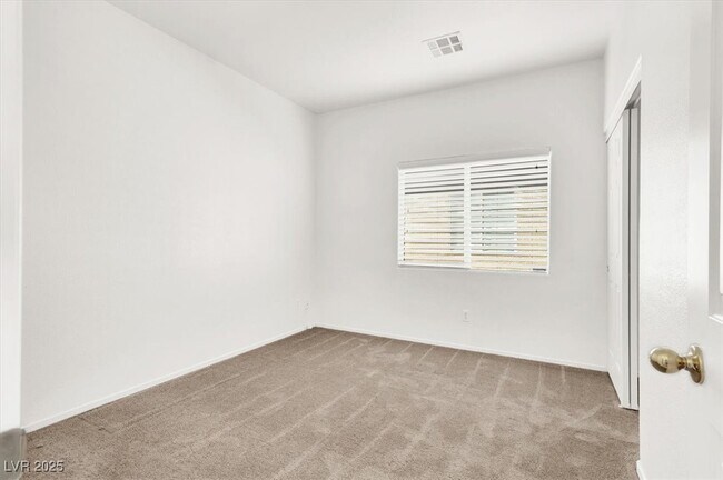 Building Photo - 6536 Casamar St
