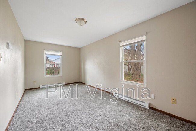 Building Photo - 4225 Schooner Trail