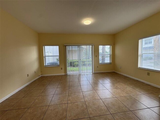 Building Photo - 3069 NW 30th Pl