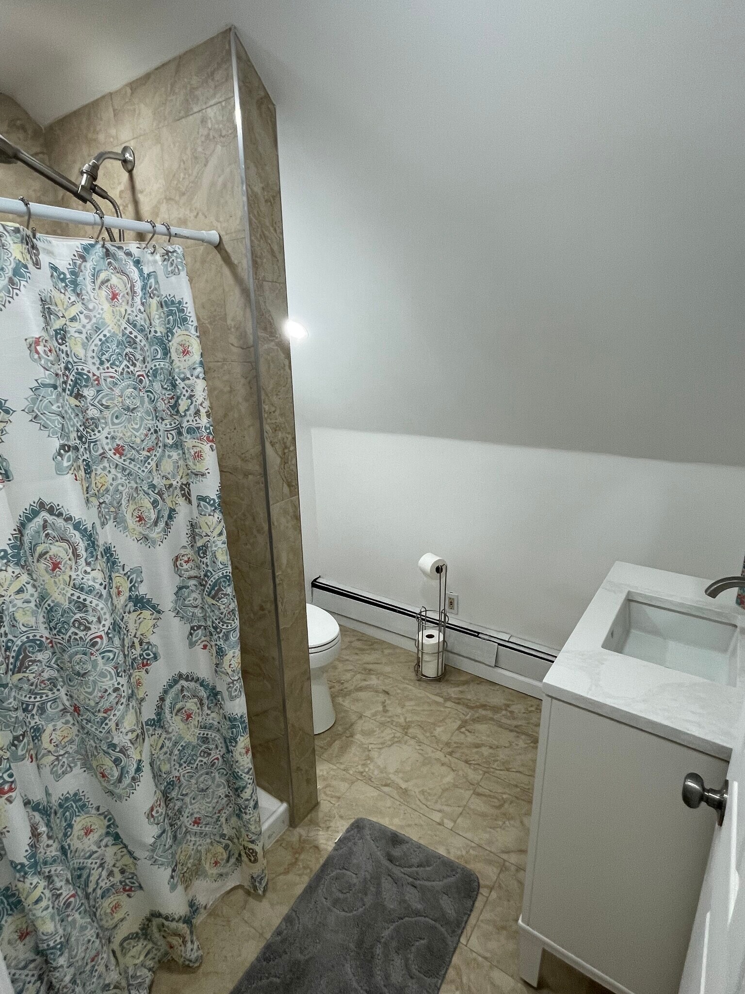 Building Photo - 950 S Plympton St