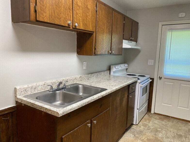 Building Photo - 35 Rossfield Cv