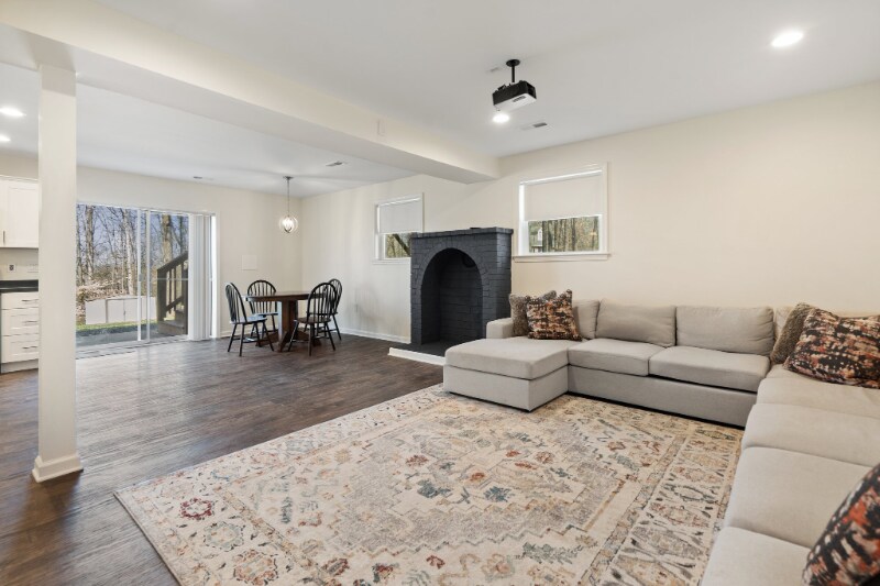 Building Photo - 7258 Baldwin Ridge Rd