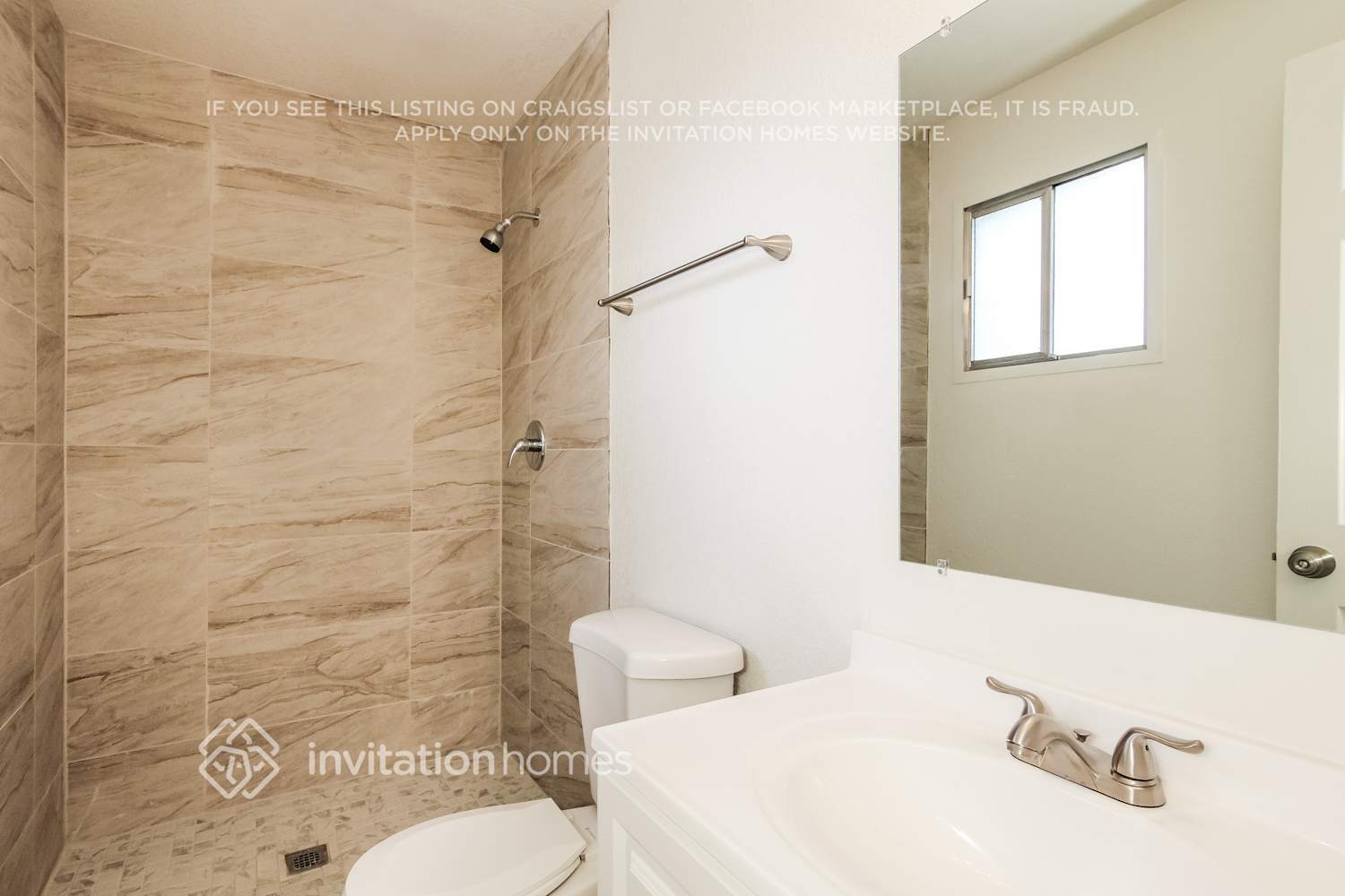 Building Photo - 4512 N 81st Dr