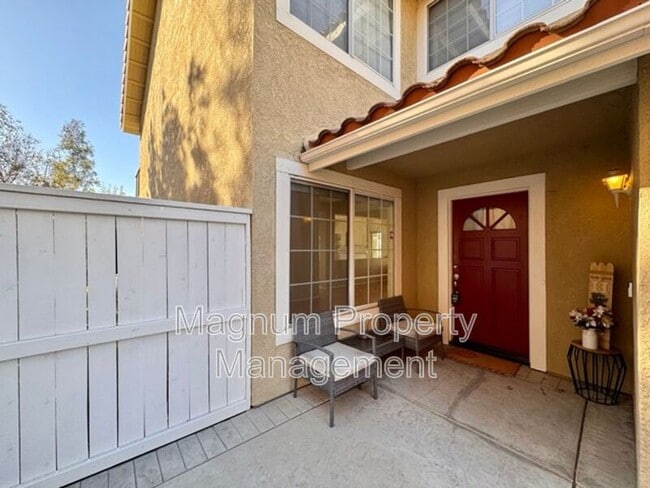 Building Photo - 40085 Temecky Way