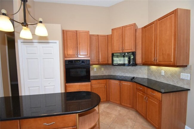 Building Photo - 17 Egret Dr