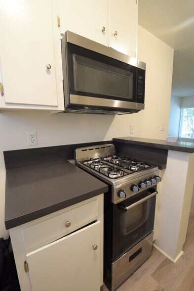 Building Photo - 4201 Arch Dr