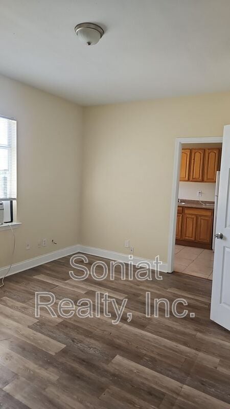 Building Photo - 6210 Hayne Blvd