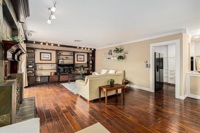 Building Photo - 6329 Crab Orchard Rd