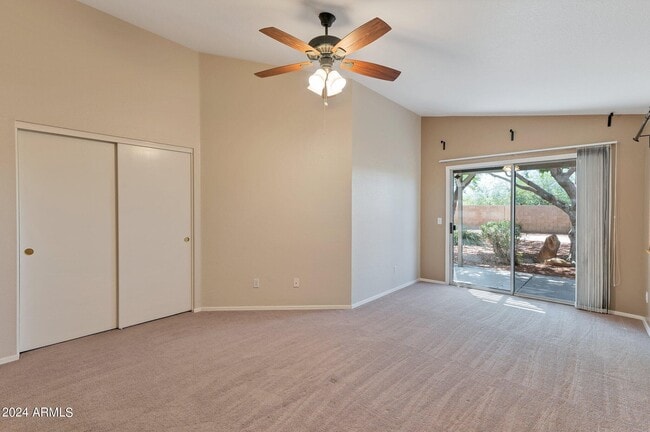 Building Photo - 4911 W Wickieup Ln