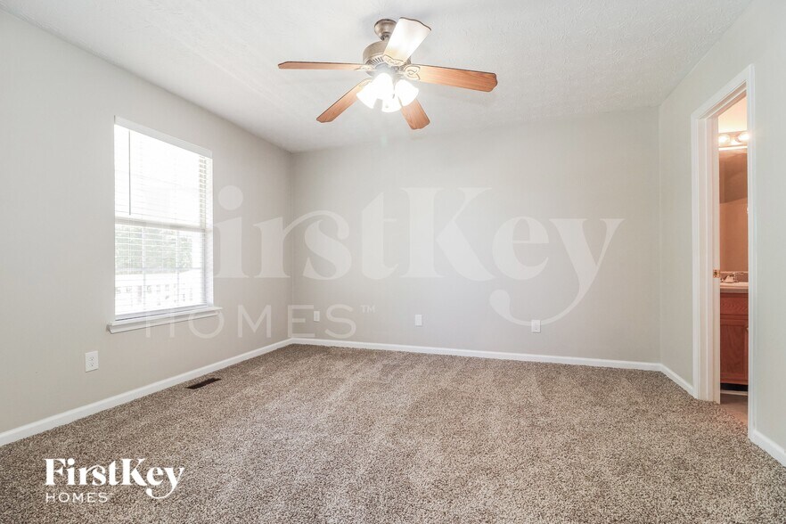 Building Photo - 159 Pleasant Way