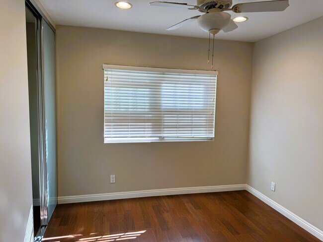 Third Bedroom - 817 18th St