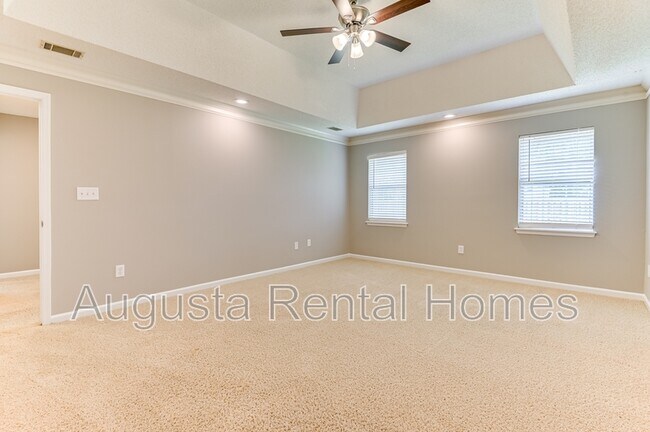 Building Photo - 208 Stonington Dr