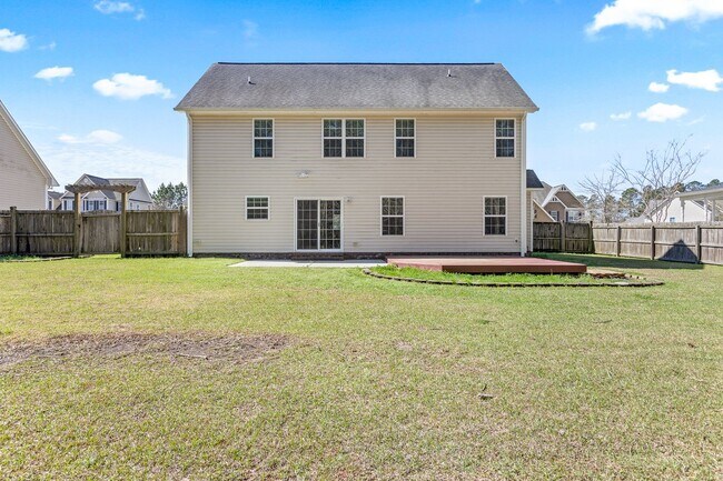 Building Photo - 907 Stagecoach Dr