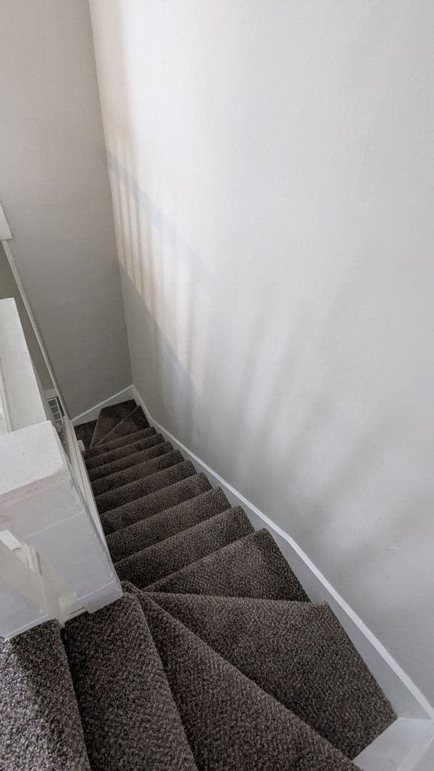 Building Photo - Charming 3-bedroom, 1.5-bathroom house loc...