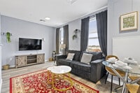 Building Photo - 95 Broadway-SI ID1240391P