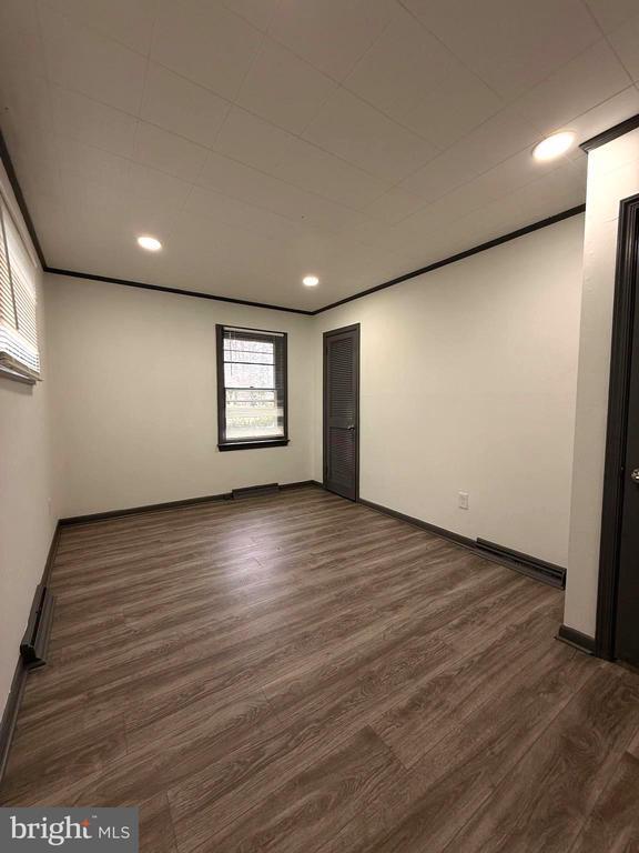 Building Photo - 17727 Crest Dr