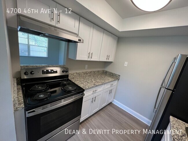 Building Photo - 4700 46th Ave N