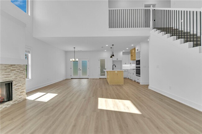 Building Photo - 7001 SW Basswood Ave