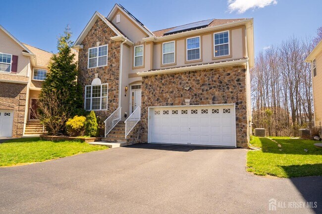 Building Photo - 460 Morning Glory Dr