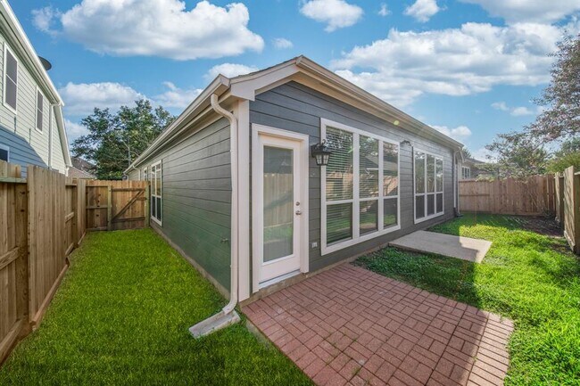 Building Photo - 6018 Fulton Meadows Ln