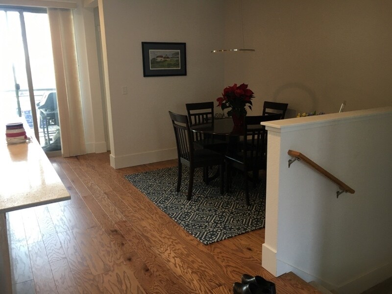 Building Photo - 405 Promenade Dr