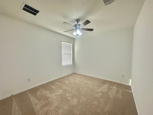 Building Photo - 3 BED 2 BATH NEW BUILD IN JARRELL TX!!!