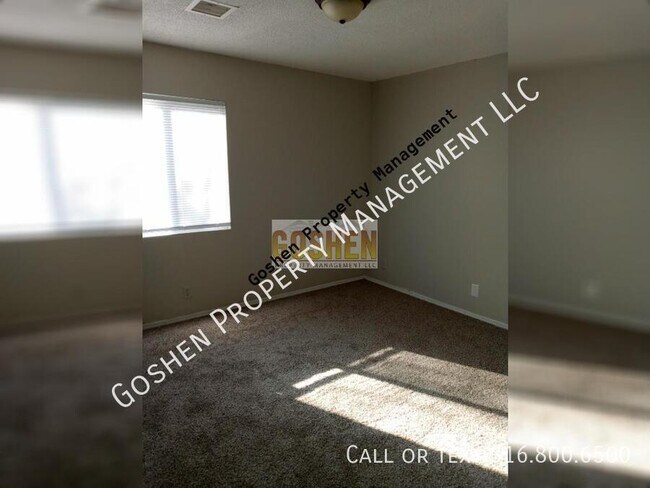 Building Photo - 2822 S Millwood Ave