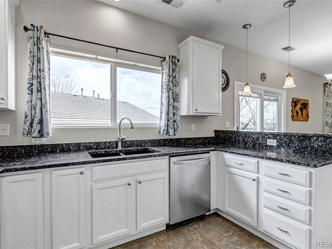 Building Photo - Beautiful home for rent Parker CO on corne...