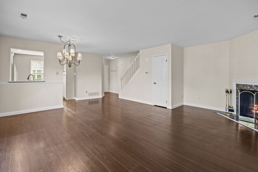 First Floor - 51 Portsmouth Ct