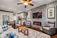 Building Photo - 2421 Quarter Horse Trl