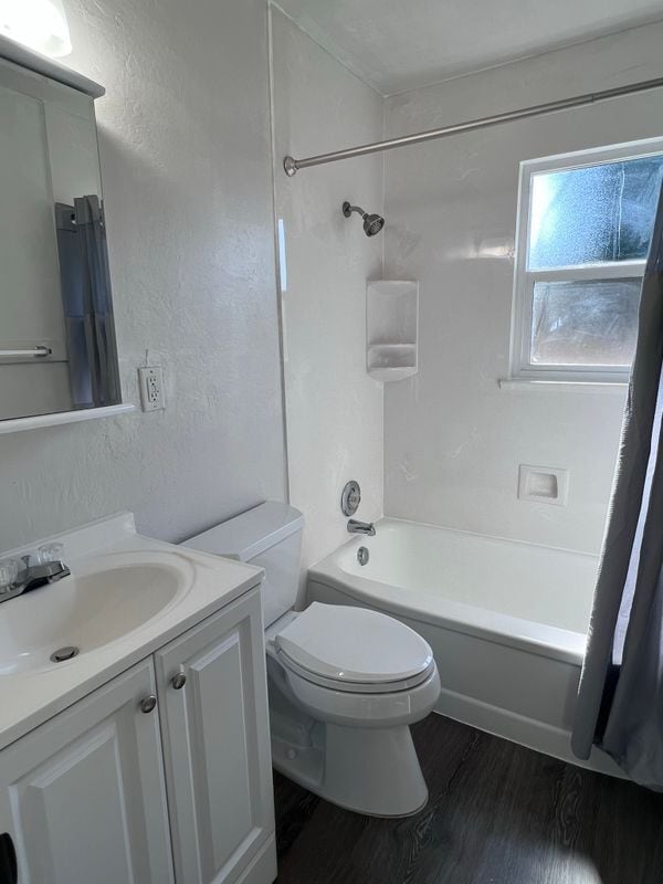 Building Photo - 187 Old Bernal Ave