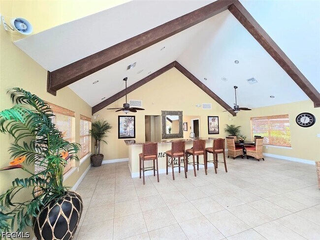 Building Photo - 12630 Equestrian Cir