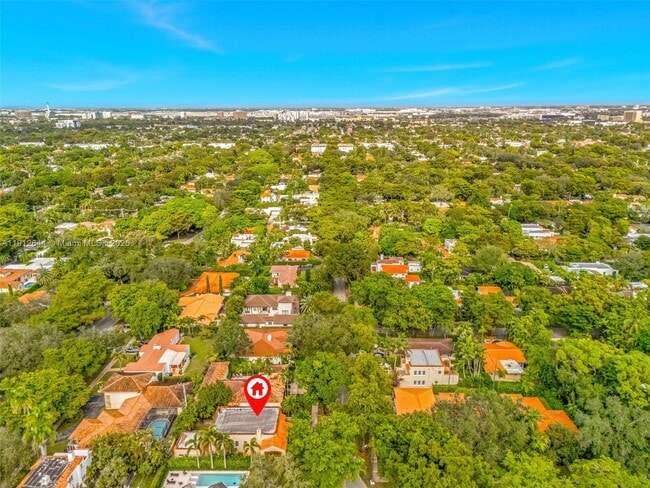 Building Photo - 1514 Capri St