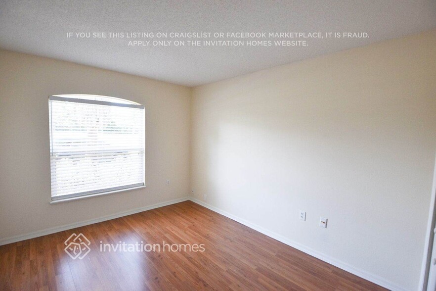 Building Photo - 7945 Harbor Bend Cir