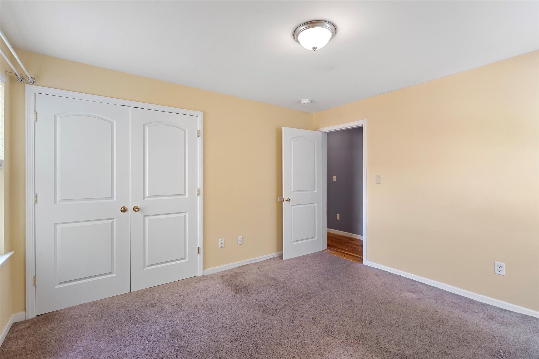 Primary Bdrm w/ Full bath - 221 Weequahic Ave