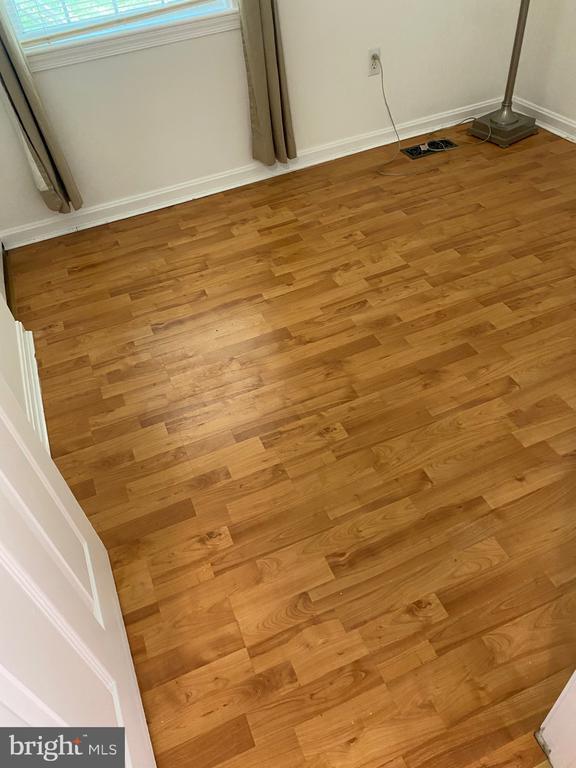 Building Photo - 9717 Whiskey Run