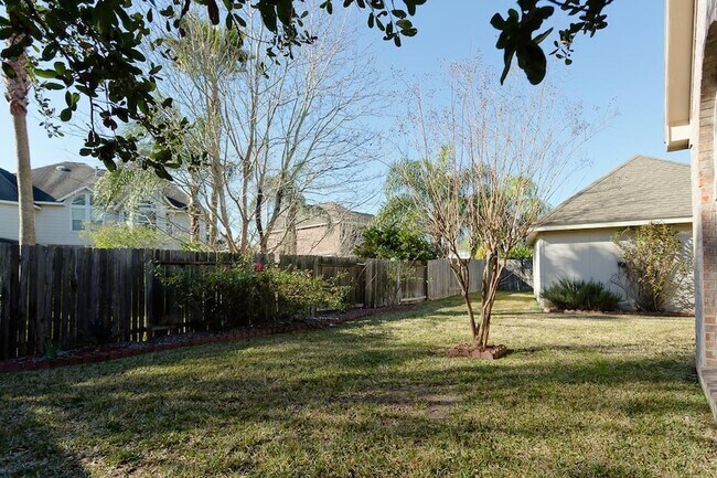 Building Photo - 310 Watercrest Harbor Ln