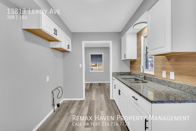 Building Photo - 13813 Leroy Ave