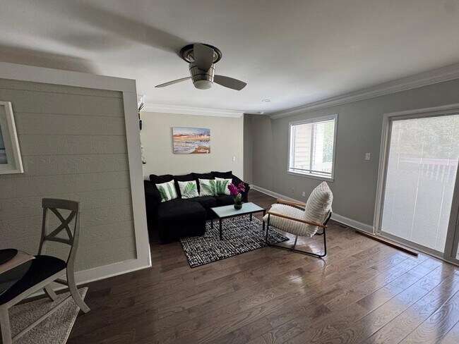 Building Photo - 4736 Walden Pond Dr
