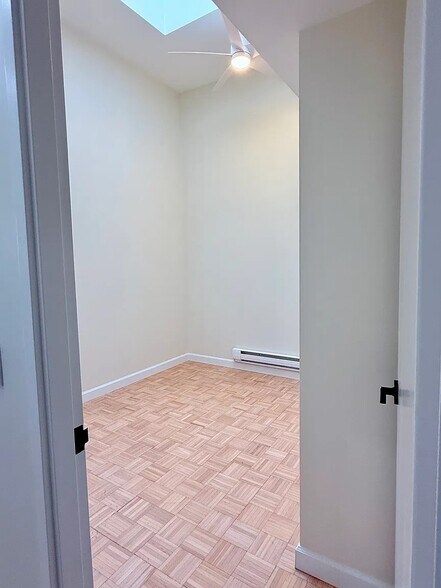 Building Photo - 111 Mulberry St