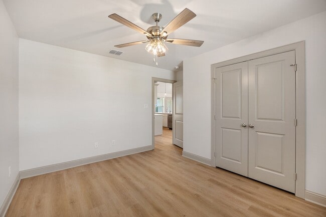 Building Photo - 3195 Dogwood Pk Blvd