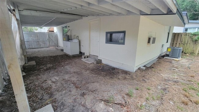 Building Photo - 1103 Errol Pl Cir