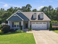 Building Photo - 233 Forester Dr