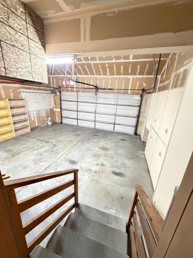 Building Photo - 2298 E Oak Leaf Way