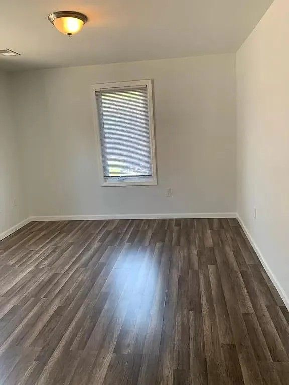 Building Photo - 107 Winslow Pl