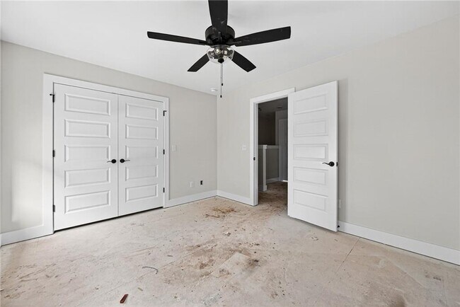 Building Photo - 1441 S Yampa Bnd