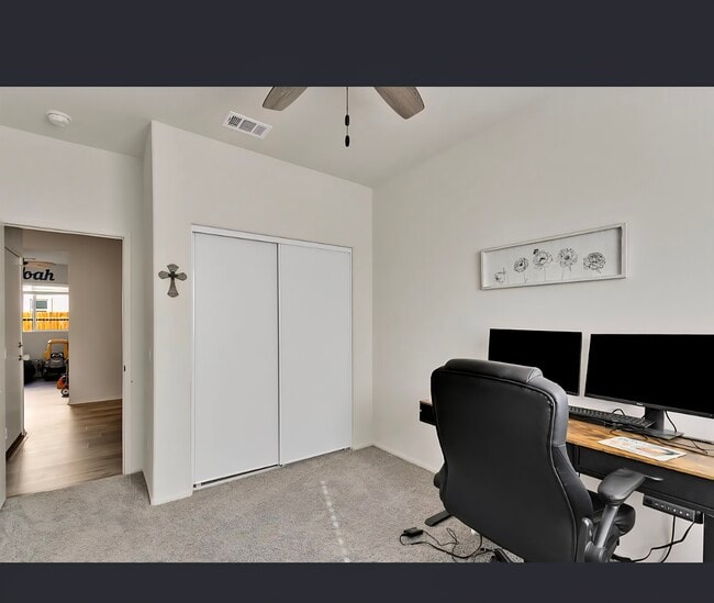 Building Photo - 11958 Gaines Ct